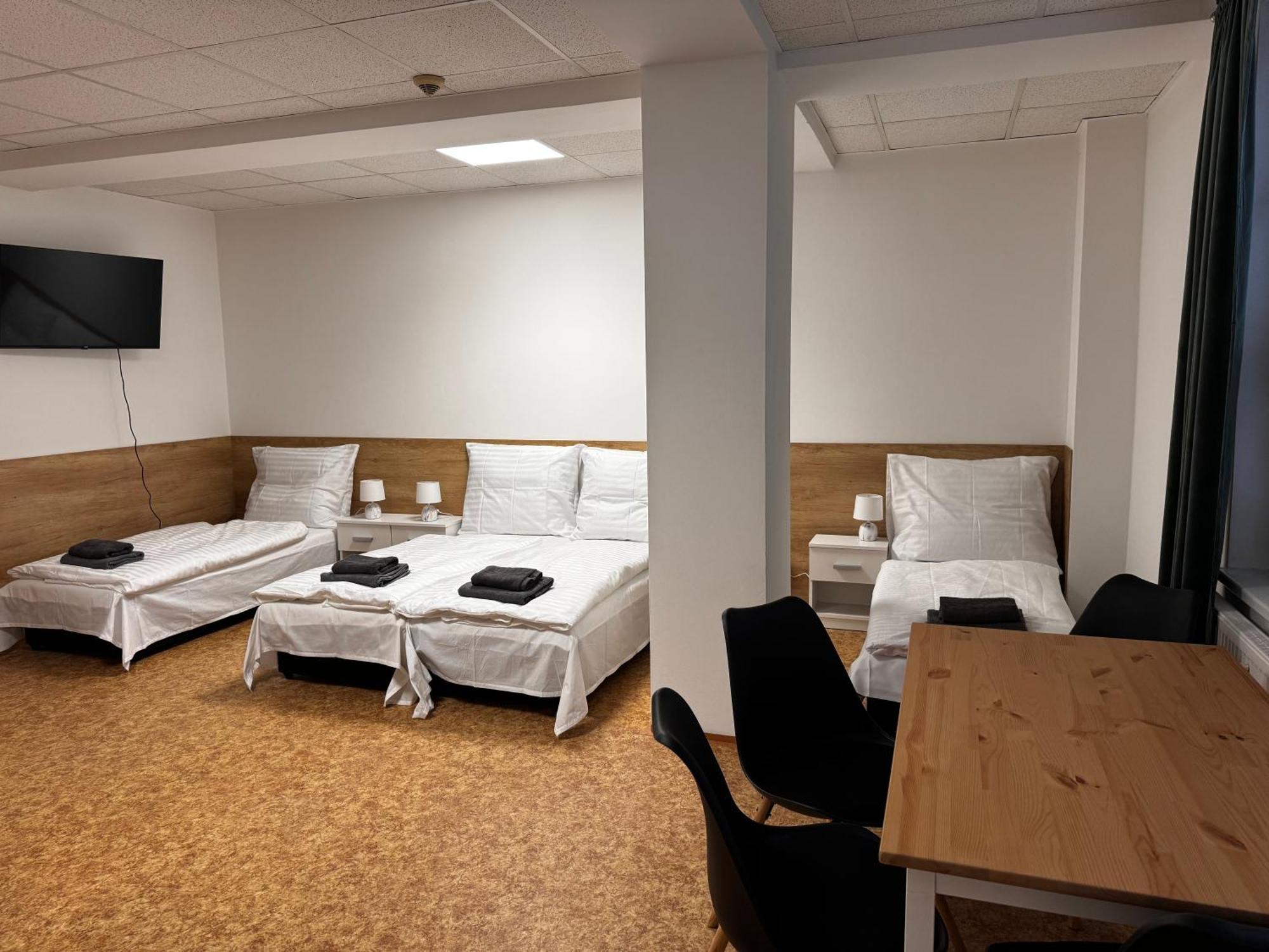 D8 Apartmany Usti nad Labem Ngoại thất bức ảnh